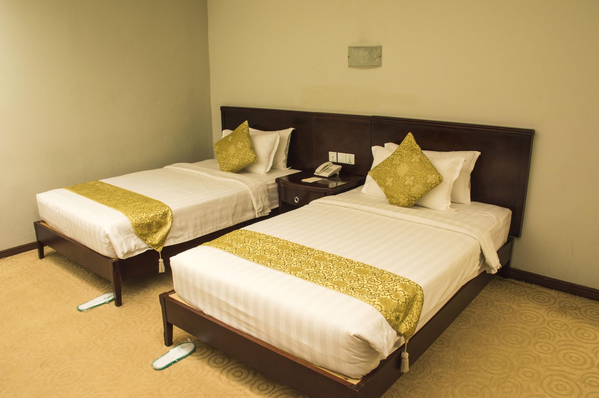 יאנגון Green Leaf Hotel מראה חיצוני תמונה