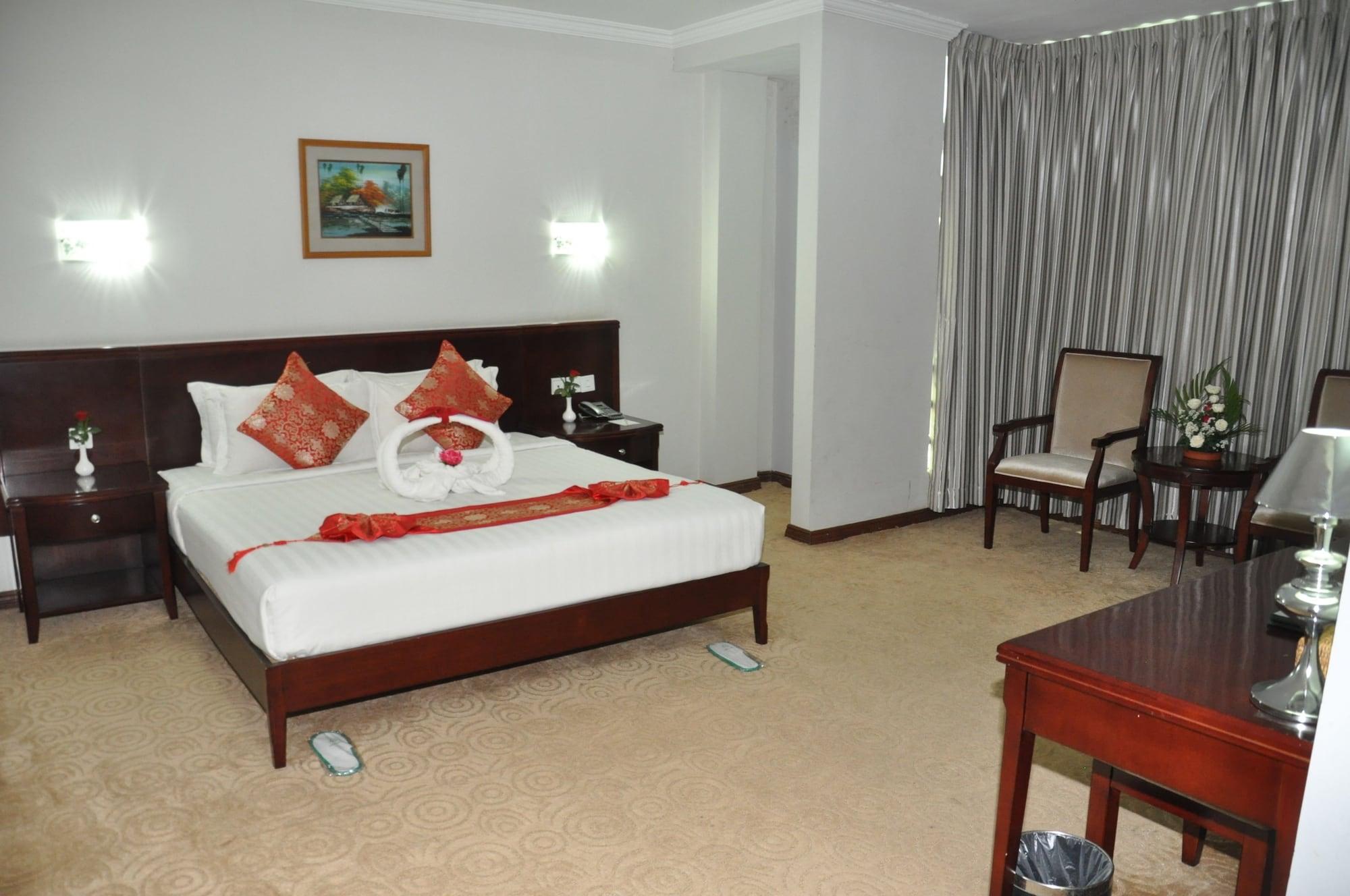 יאנגון Green Leaf Hotel מראה חיצוני תמונה