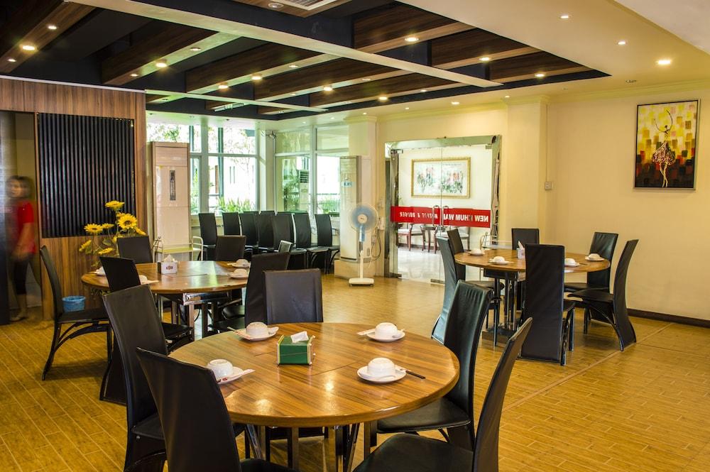יאנגון Green Leaf Hotel מראה חיצוני תמונה